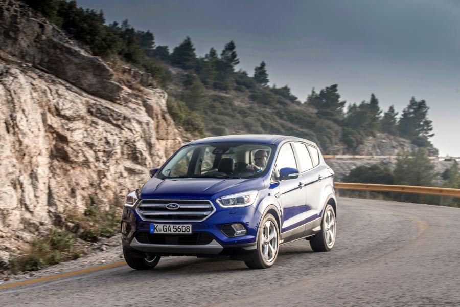  Ford Kuga Titanium 2016 года  (фото 18 из 28)
